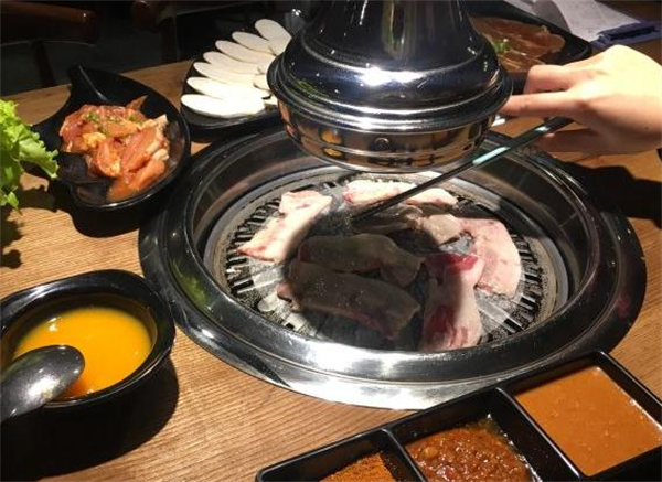 炙城烤肉