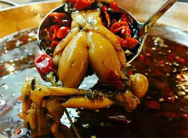 渝发哥重庆美蛙火锅