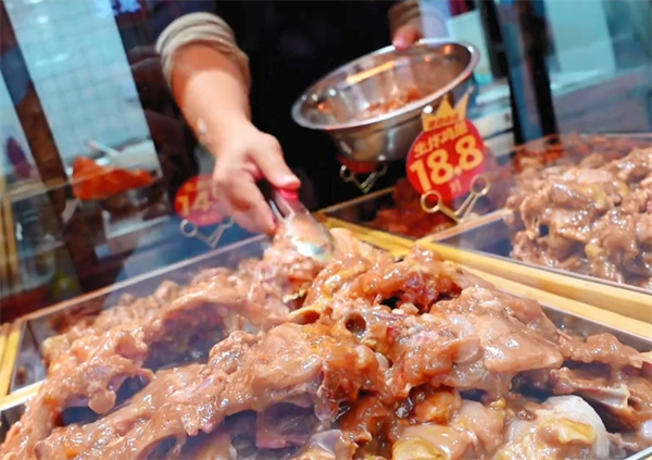 暴脾气生炸鸡架