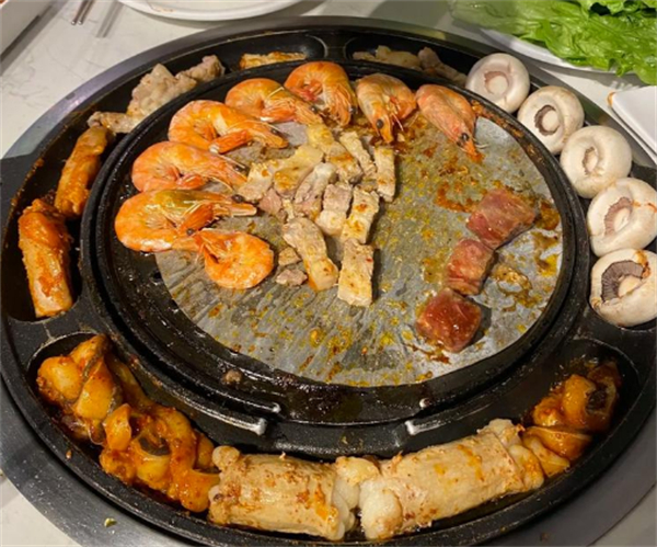 韩漫熙首尔无限烤肉