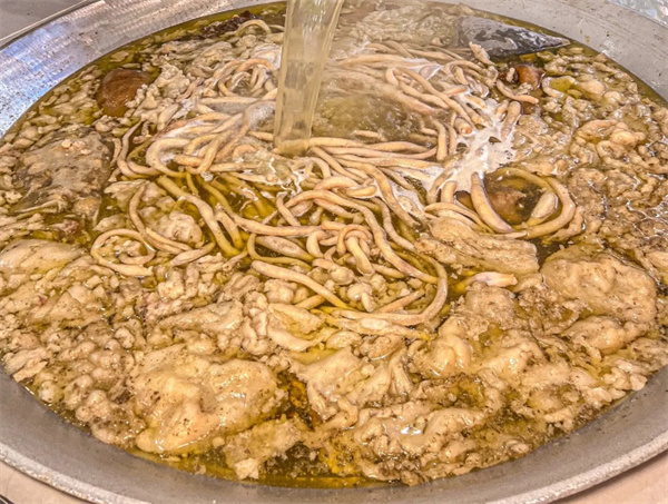 鑫牧羊庄羊汤锅