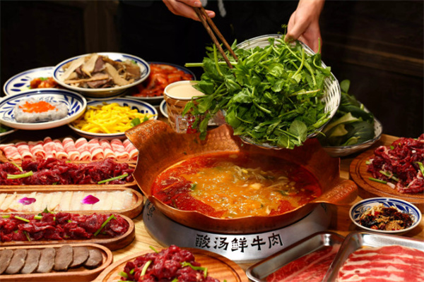 黔家婆酸汤鲜牛肉火锅