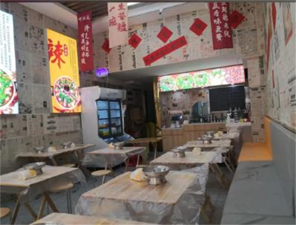 呷洞庭火锅米线