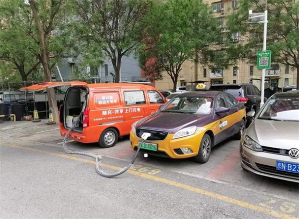 新能源救援充电车