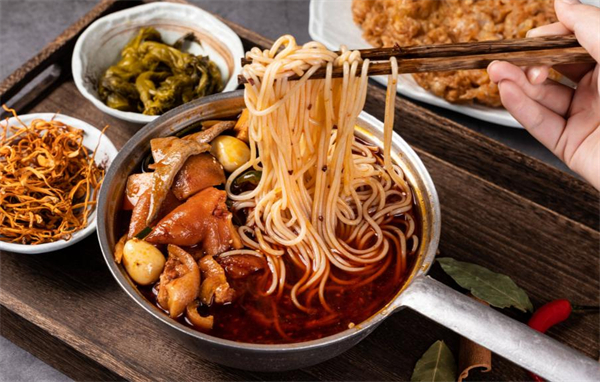 朱熙熙水瓢米线