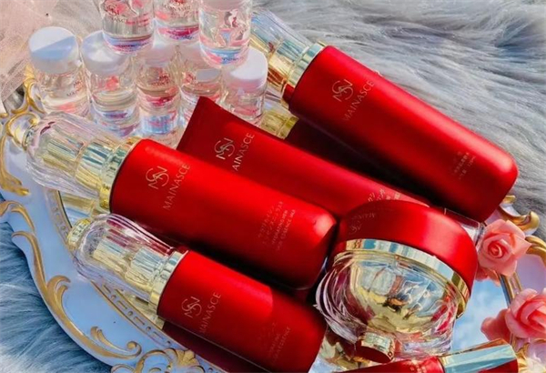 魅纳斯化妆品