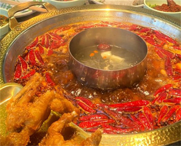 肥猫小二鱼蛙自助火锅