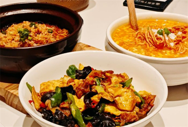 品菜很下饭