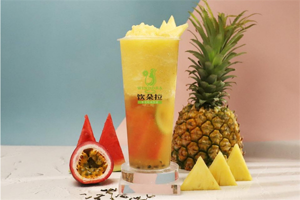 饮朵拉大杯茶