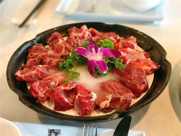 腩潮鲜牛腩火锅
