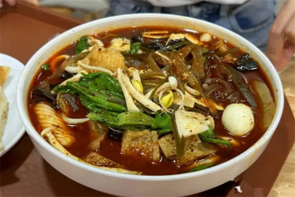 于志国麻辣烫