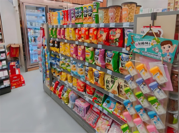 松鼠便利超市
