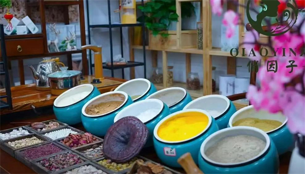 俏因子泥膜