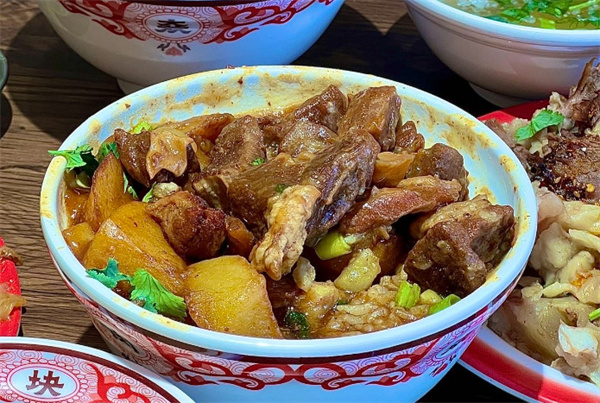沈站长大块牛肉饭加盟费