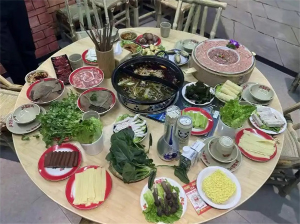 雷椒椒火锅加盟费