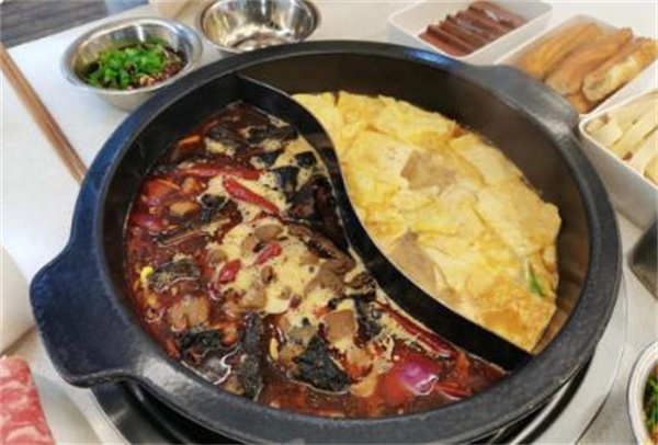 螺蛳粉肥肠臭豆腐火锅加盟费